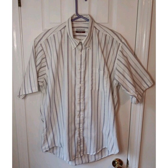 Men's Manhattan Medium Button Down Short Sleeve Shirt Striped - Picture 1 of 4